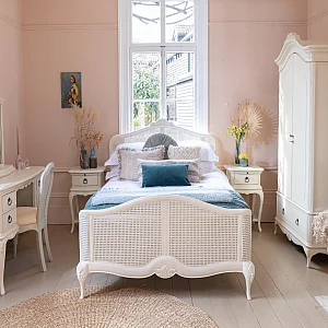 Willis and Gambier Ivory Double Bed