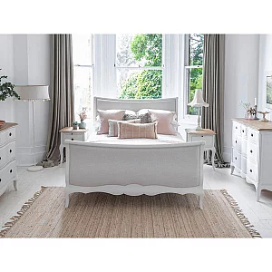 Willis and Gambier Amelie Super King Wooden Bed
